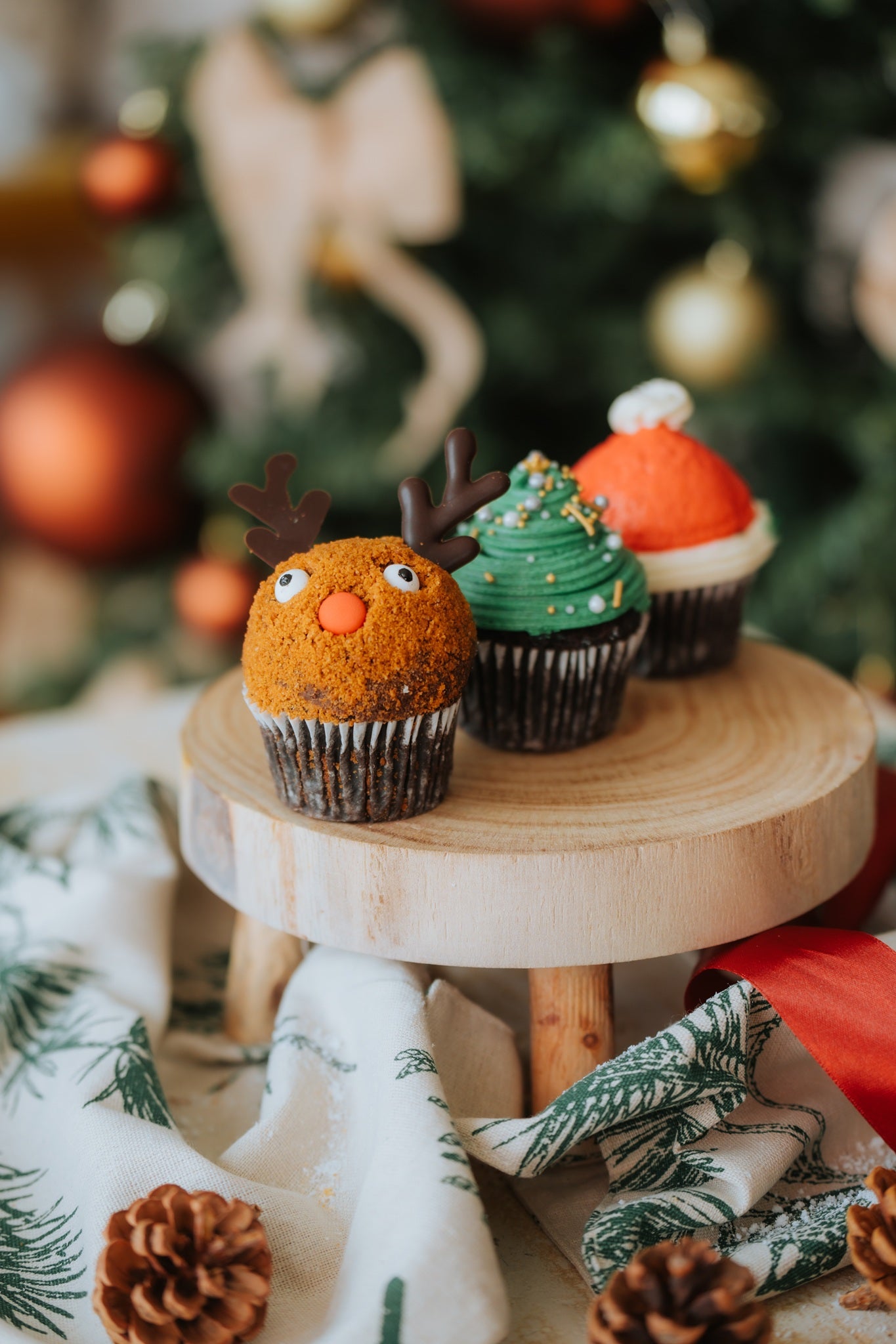 Christmas Cupcakes (Box of 4)